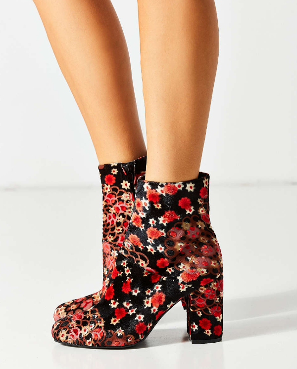 presley-velvet-ankle-boot_velvet-bootie