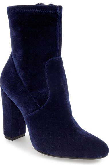 steve-madden-edit-navy-blue-velvet-bootie