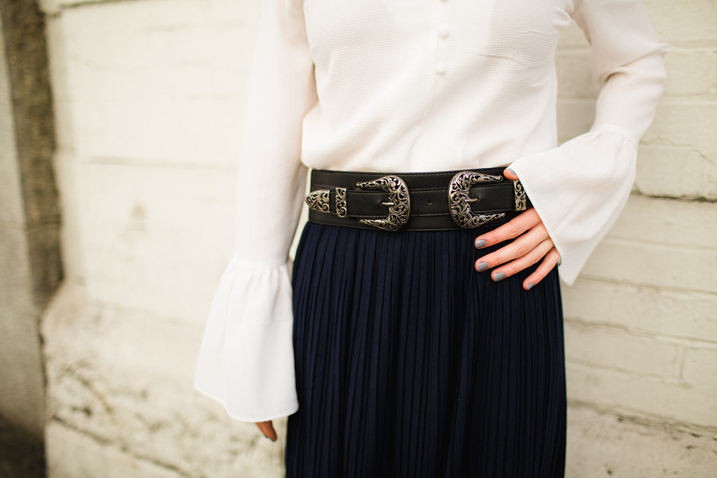 Fashion blogger street style double double buckle western belt