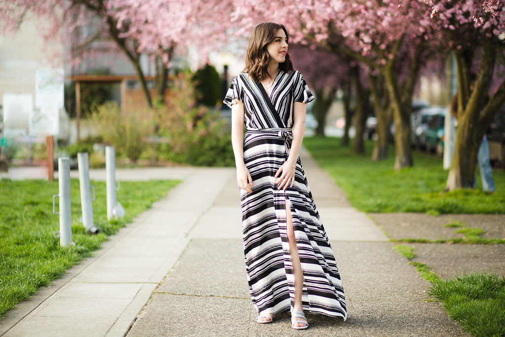 How to shop for clothes on a budget Long layered gold necklaces and Black and white striped maxi dress