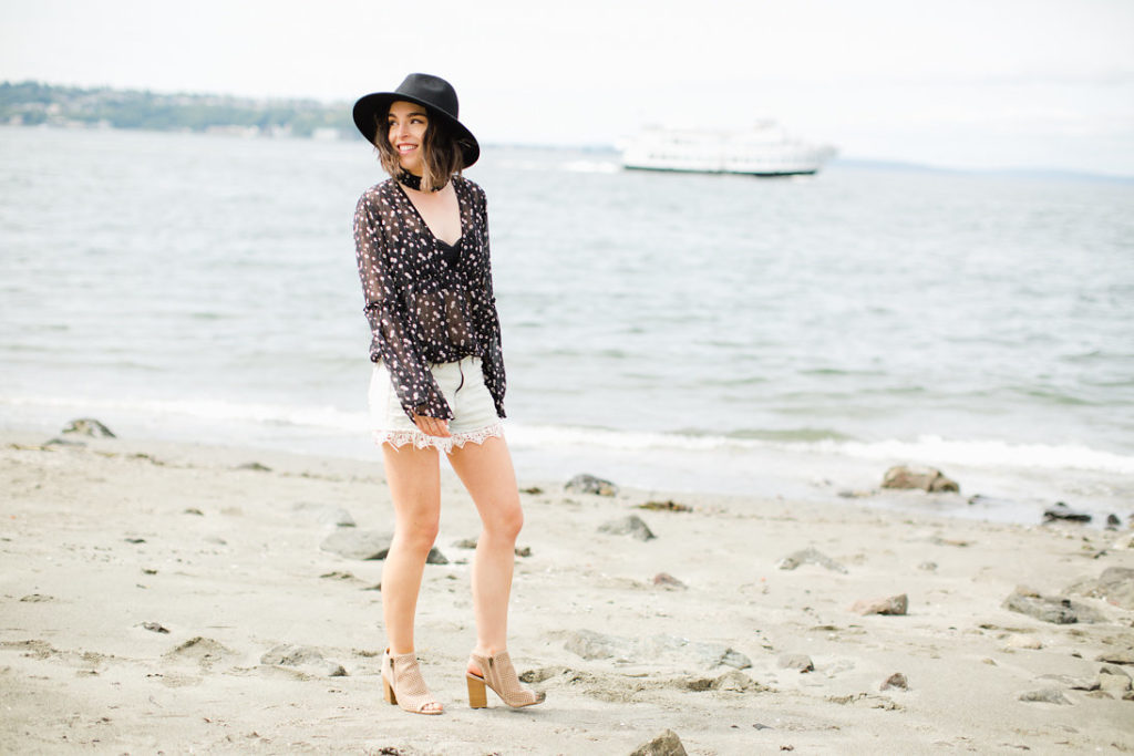 Seattle Fashion Blogger Bailey Chauner