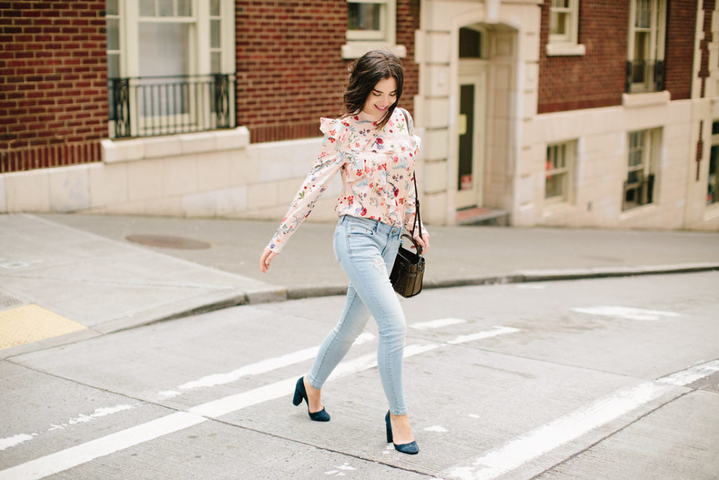 Ruffle statement blouse, seattle fashion blogger 