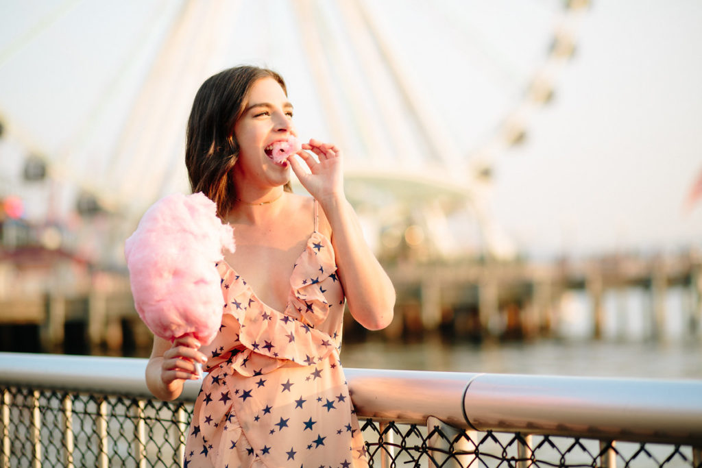 Pink wrap dress with navy blue stars fashion blogger