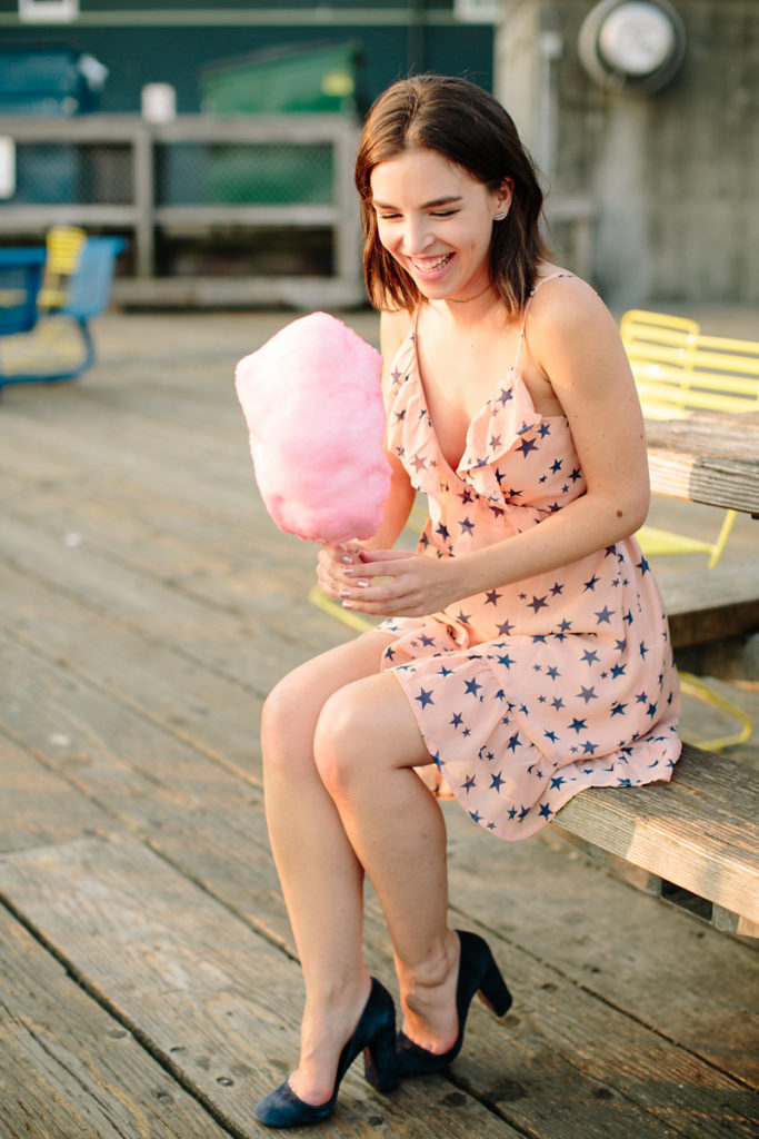 Pink wrap dress with navy blue stars fashion blogger