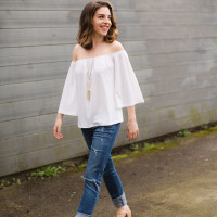 Off the Shoulder Top Trend