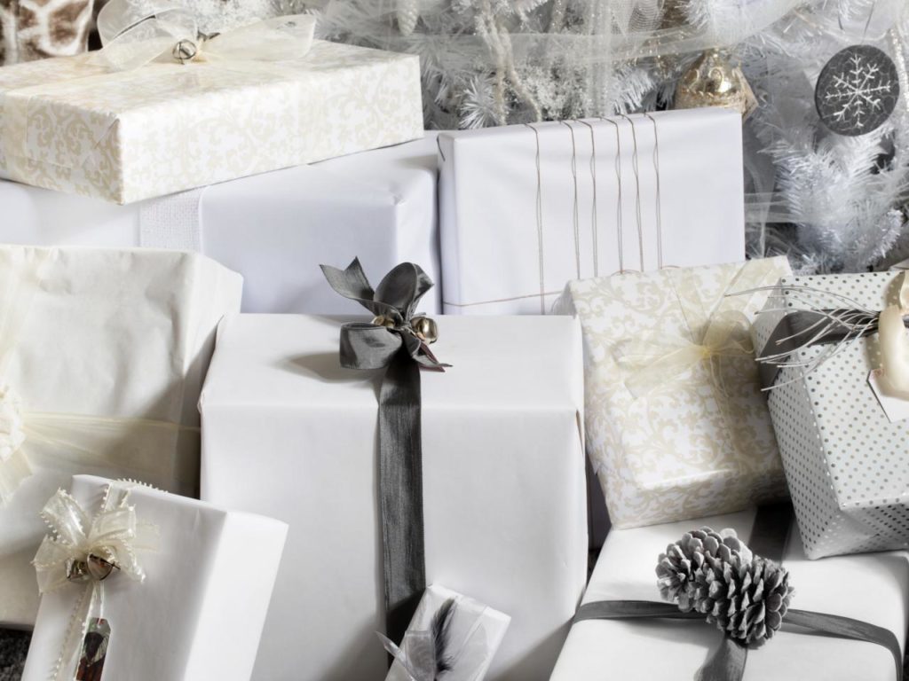 Last Minute Christmas Gifts That Don't Require Shipping