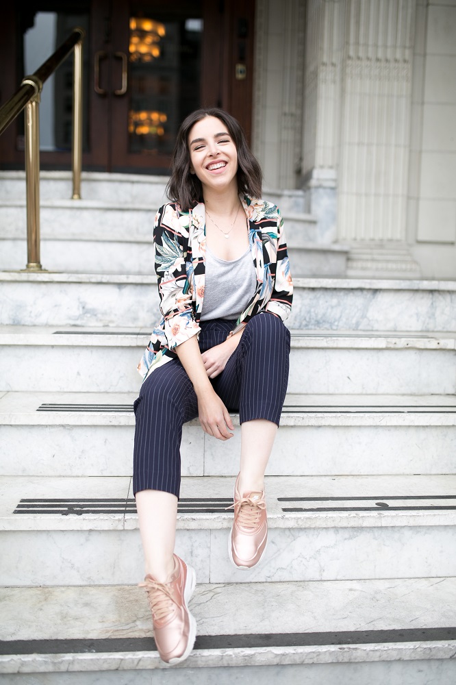 Cute outfits to wear with sneakers for work